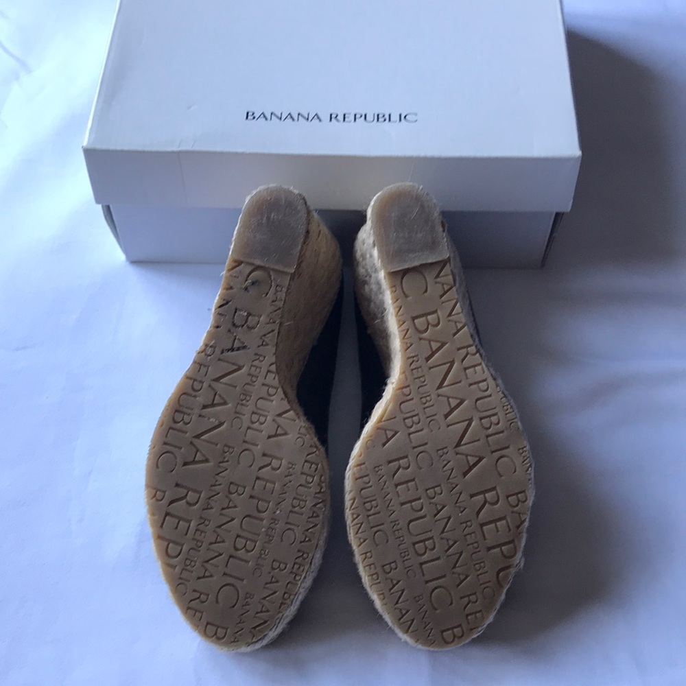 Black Banana Republic leather espadrille wedge 7.5 - Picture 3 of 3